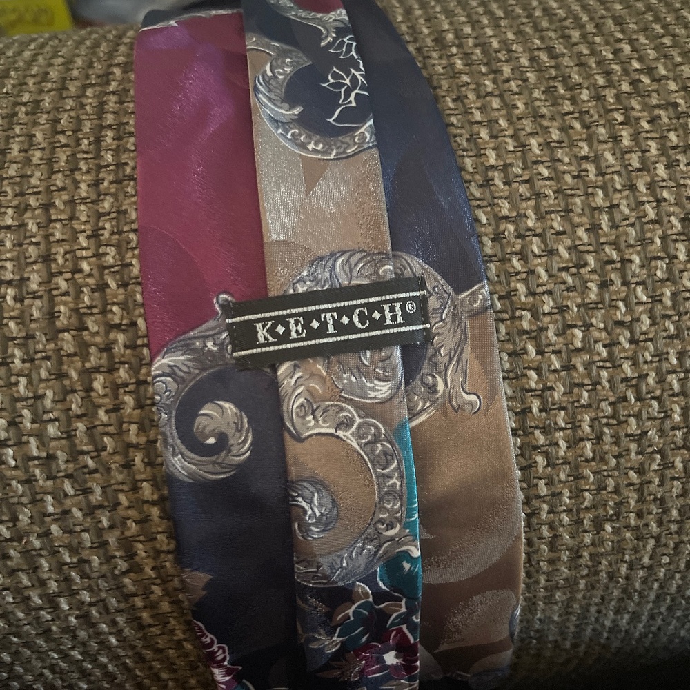 Ketch tie
